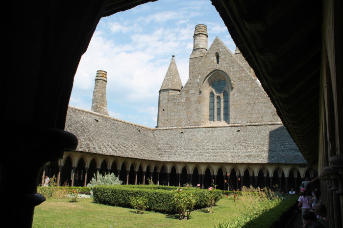 Mont Saint-Michel, Abbazia